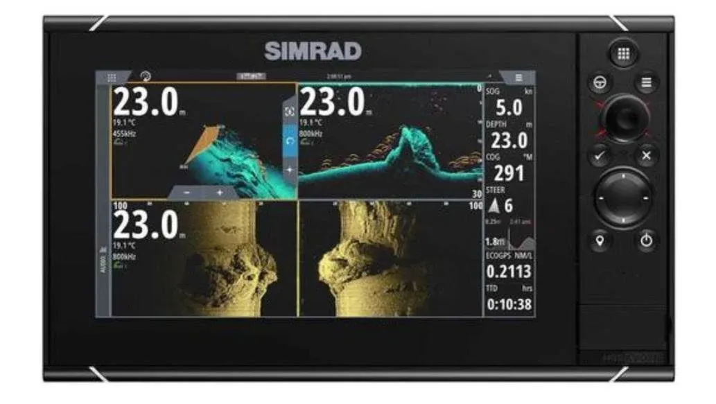 SIMRAD NSS9 evo3 S Multifunction Display with US C-MAP Charts