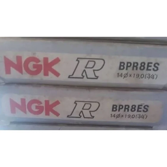 NGK Spark Plug BPR6ES Set of 4