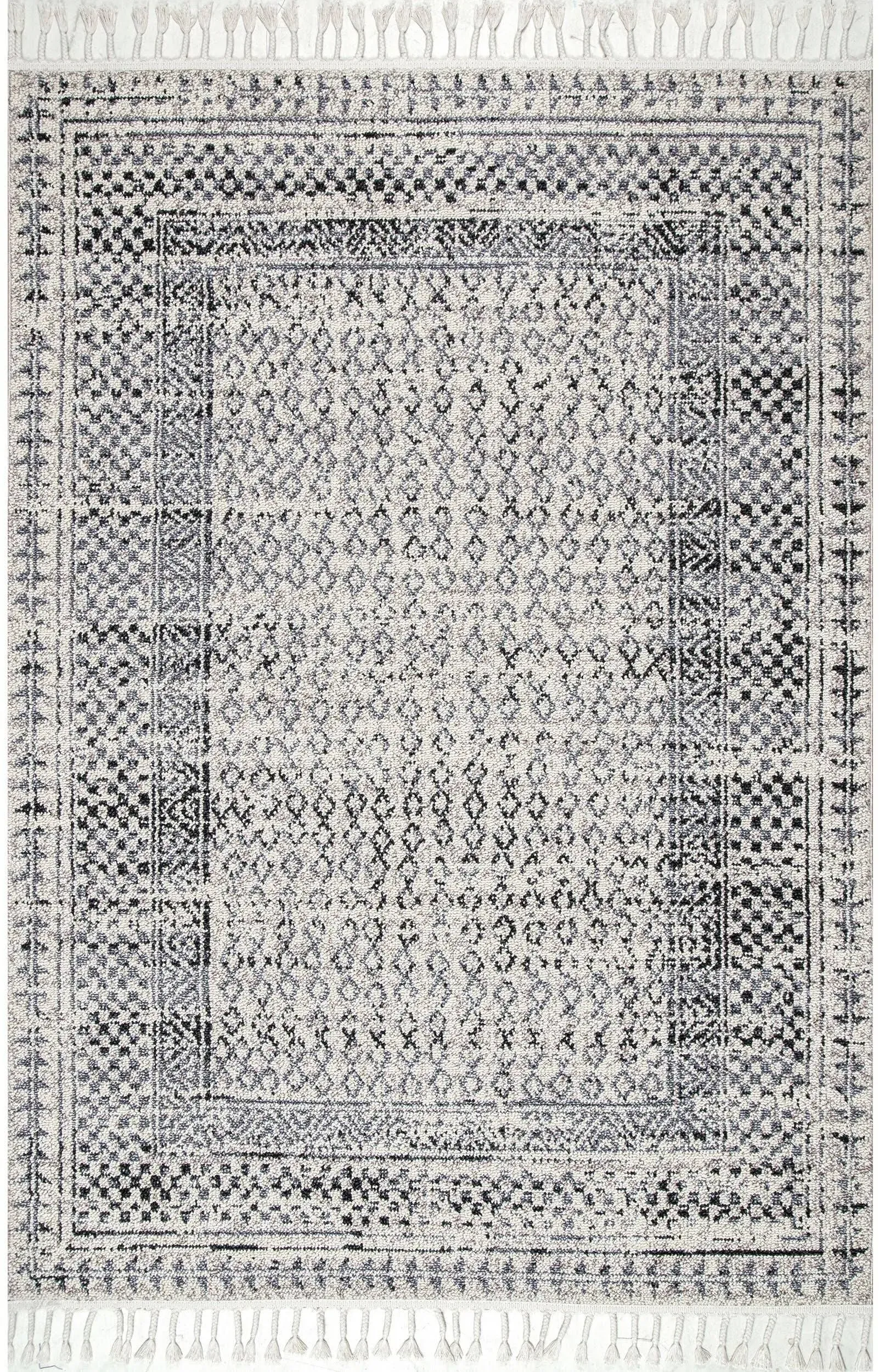 nuLOOM Claudia Diamond Tassel Area Rug, 2' x 3', Ivory