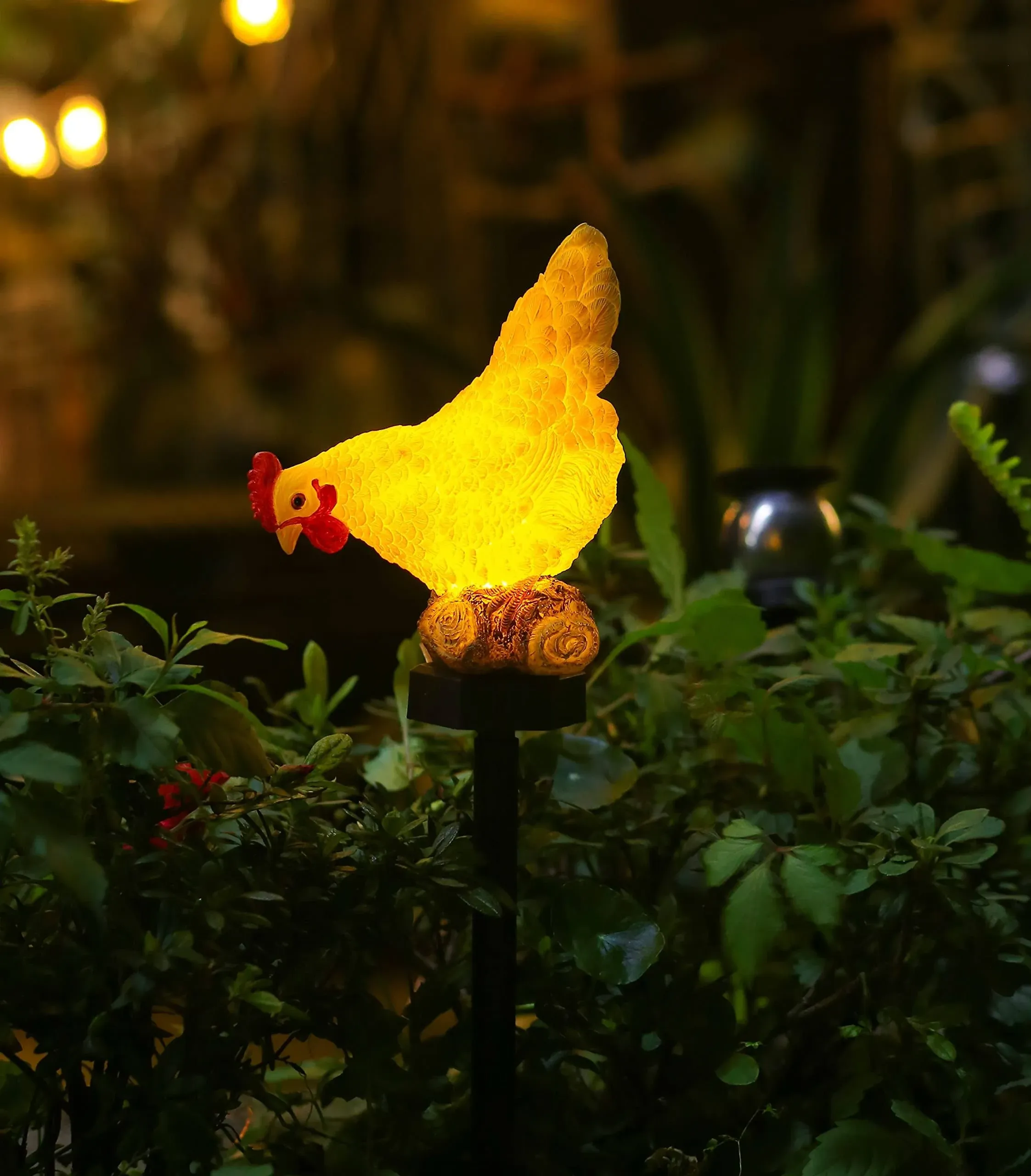 CHUANGFENG Solar Chicken Lights Chicken Statue Decorative Outdoor Chicken Solar Light Garden Decor for Outdoor Patio Yard Art Decoration