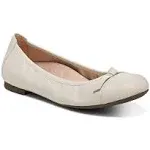 Vionic Women's Amorie Flat, Cream / 7 / M