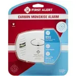 First Alert CO605 Carbon Monoxide Plug-In Alarm with Battery