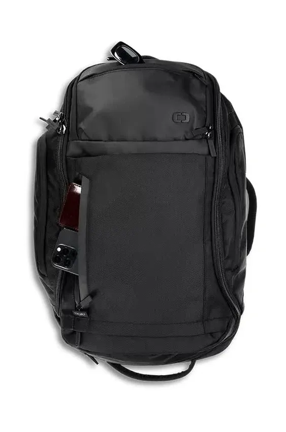 OGIO 2024 Pace Pro Max Travel Bag · Black