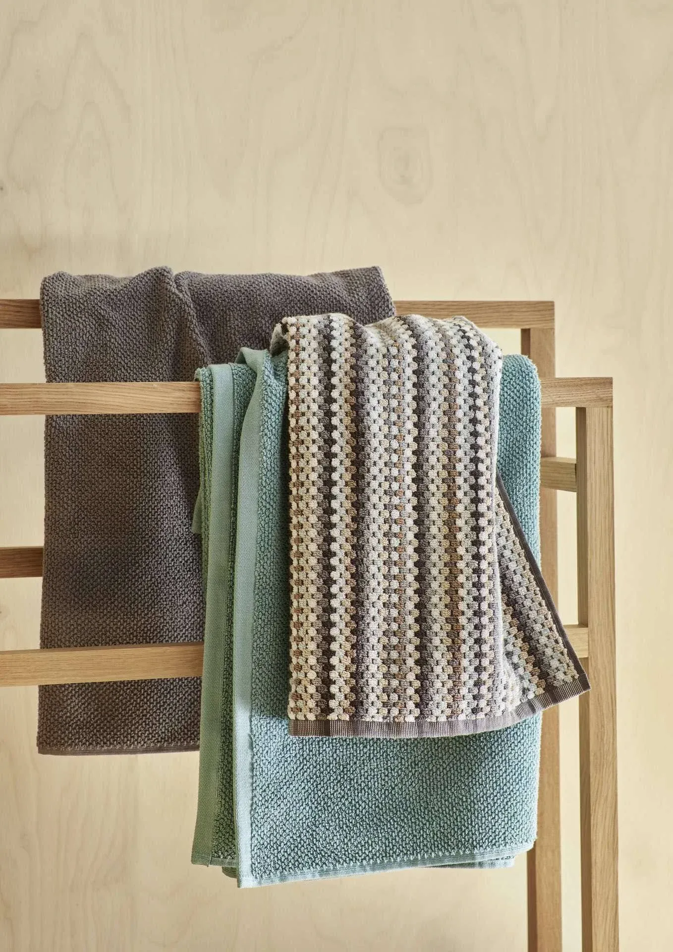 Christy Carnaby Stripe Hand Towel Neutral