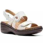 Clarks Womens Merliah Opal White Leather Size 10