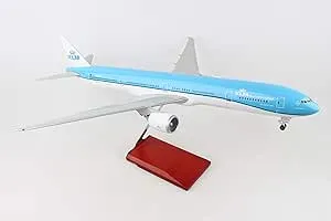 Skymarks KLM 777-300 1/100 w/Wood Stand & Gear