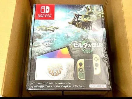 Nintendo Switch OLED The Legend of Zelda: Tears of the Kingdom Edition