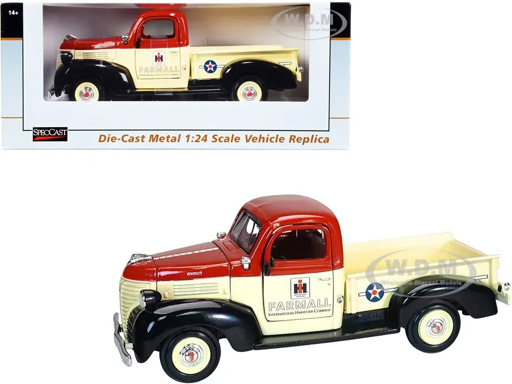 SpecCast ZJD 1900 1-24 Scale 1941 Plymouth International Harvester Farmall Dealer ...