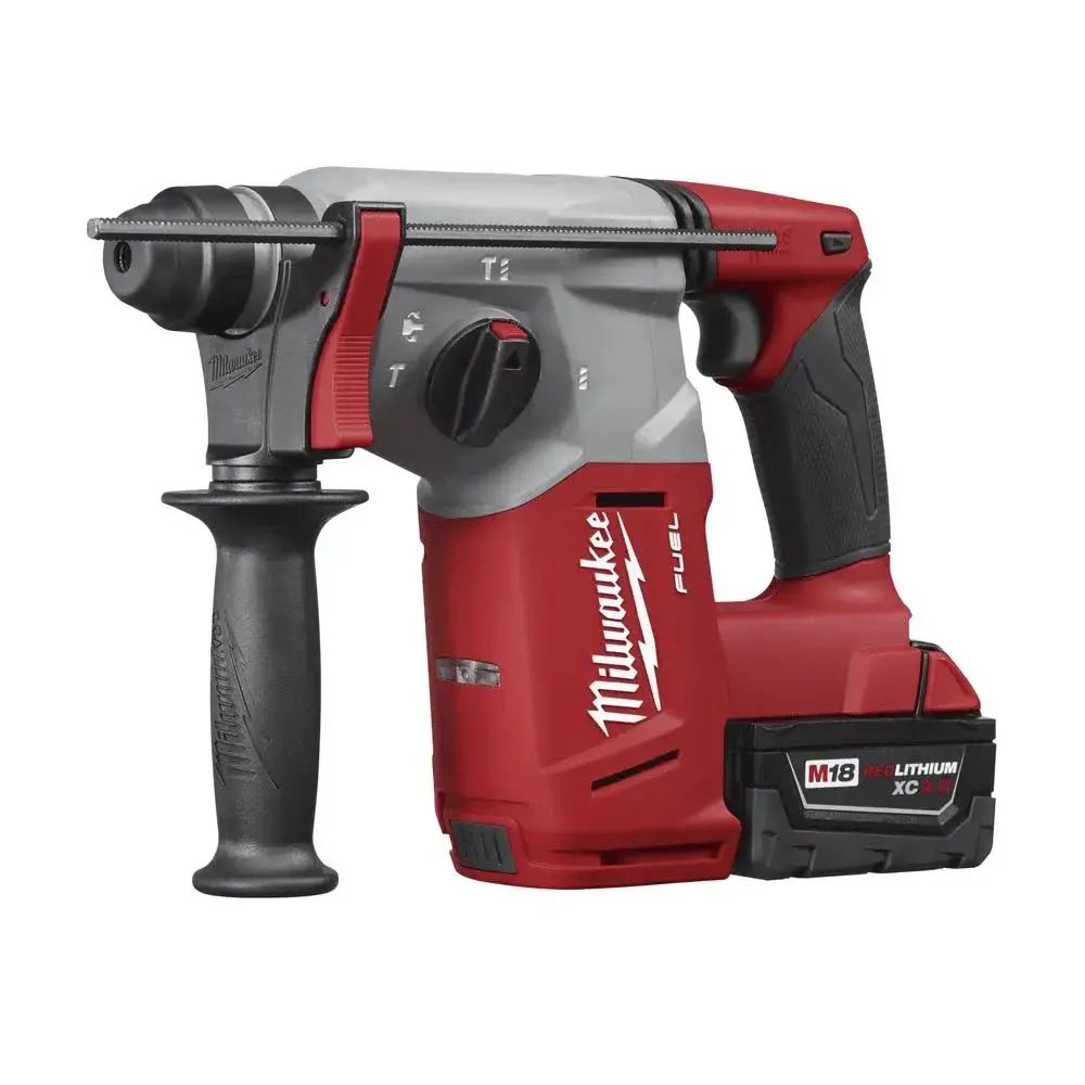 Milwaukee 2712-22DE M18 Fuel 1" SDS Plus Rotary Hammer Dust Extractor Kit