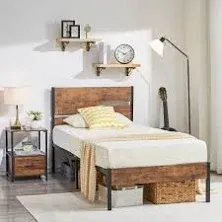 VECELO Platform Bed Frame with Rustic Vintage Wood Headboard and Footboard