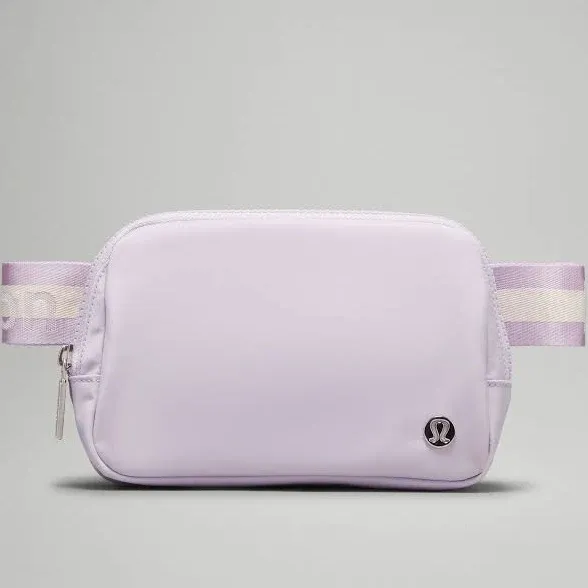 Lululemon Athletica Everywhere Belt Bag