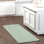 Nuloom Green Jute Braided 2' 6" x 6' Rug