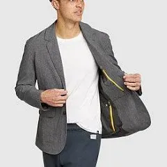 Men&#x27;s Ultimate Voyager Travel Blazer