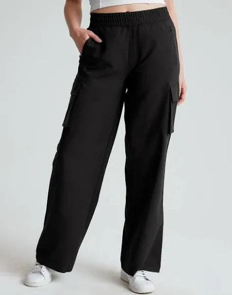 Beyond Yoga City Chic Cargo Pants