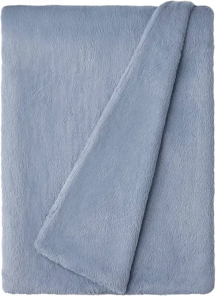 UGG Lanai Fleece Throw Blanket - Soft and Plush Fleece Throw Blanket - 50" x 70" - Warm Accent Blanket for Couch or Bed - Cozy Home Décor (Snow)