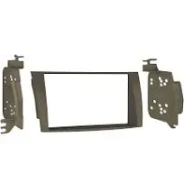 Metra 95-7333 Stereo Installation Kit