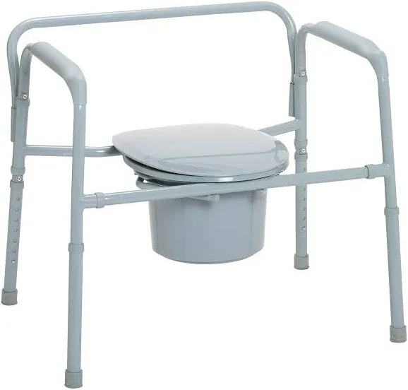 Drive Medical Heavy Duty Bariatric Folding Bedside Commode Chair