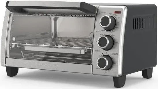 BLACK+DECKER 4-Slice Toaster Oven