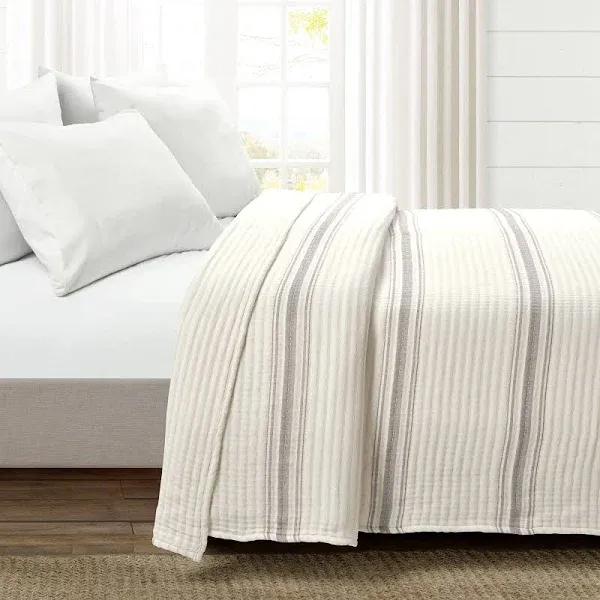 Lush Decor Gray Stripe King Quilt Cotton | 16T007644