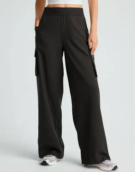 Beyond Yoga Women's City Chic Cargo Pants