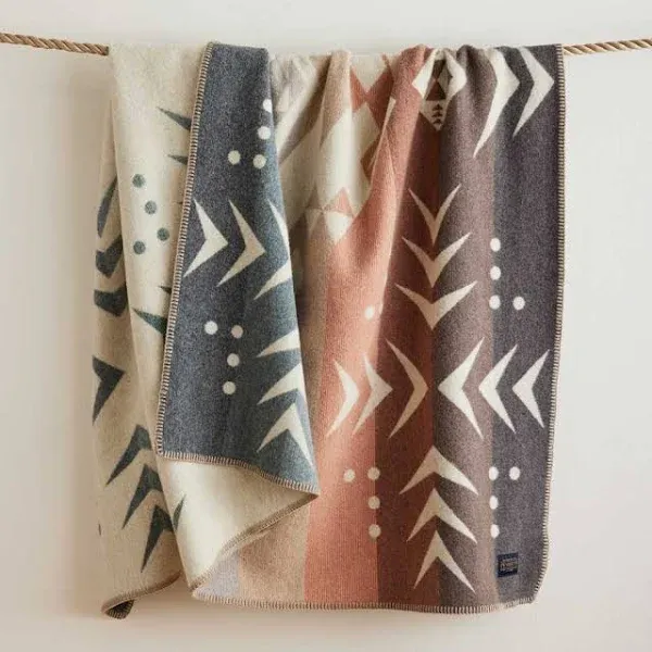 Pendleton Agate Beach Throw