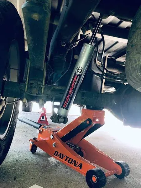 Daytona 3 Ton Heavy Duty Low Profile Floor Jack with Rapid Pump