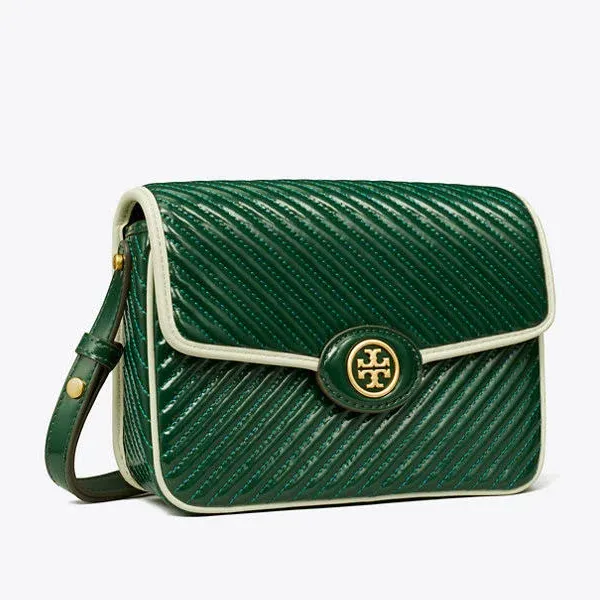 TORY BURCH Robinson Patent Quilted Shoulder Bag in Brick