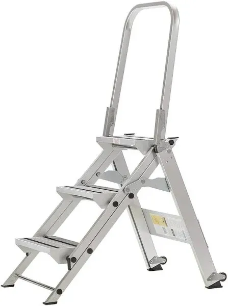 XTEND + CLIMB Foldable 3-Step Stool