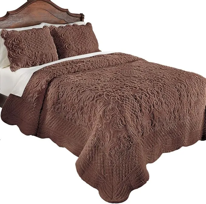 Collections Etc Elegant Ultra-Soft Faux Fur Plush Quilt Bedding with Scalloped Edges and Scroll and Lattice Patterns, Chocolate, King