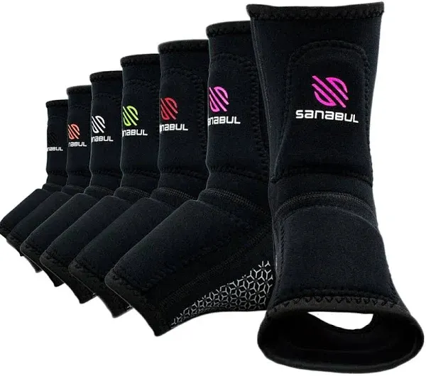 Essential Gel Muay MMA Thai & Kickboxing Ankle Wraps | Sanabul