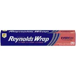 Reynolds Wrap Everyday Aluminum Foil Roll 200 sq. ft. 66.66 yds x 12 in.