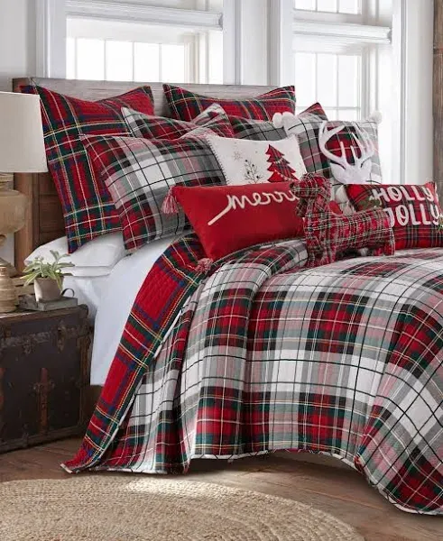 Thatch Home Spencer Plaid Quilt