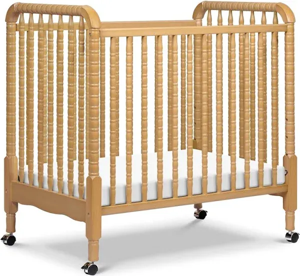 DaVinci Jenny Lind 3-in-1 Convertible Mini Crib - Honey