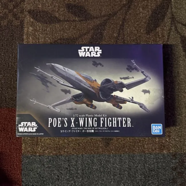 Bandai Star Wars Rise of Skywalker Poe's X-Wing & X-Wing 