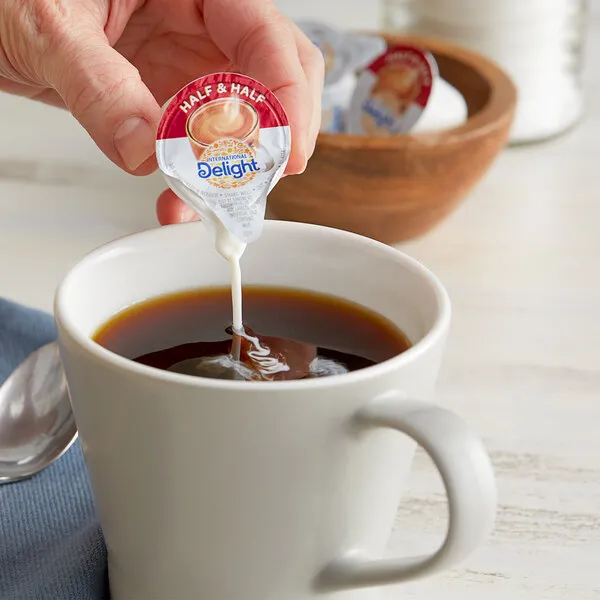 International Delight Half & Half Coffee Creamer Singles