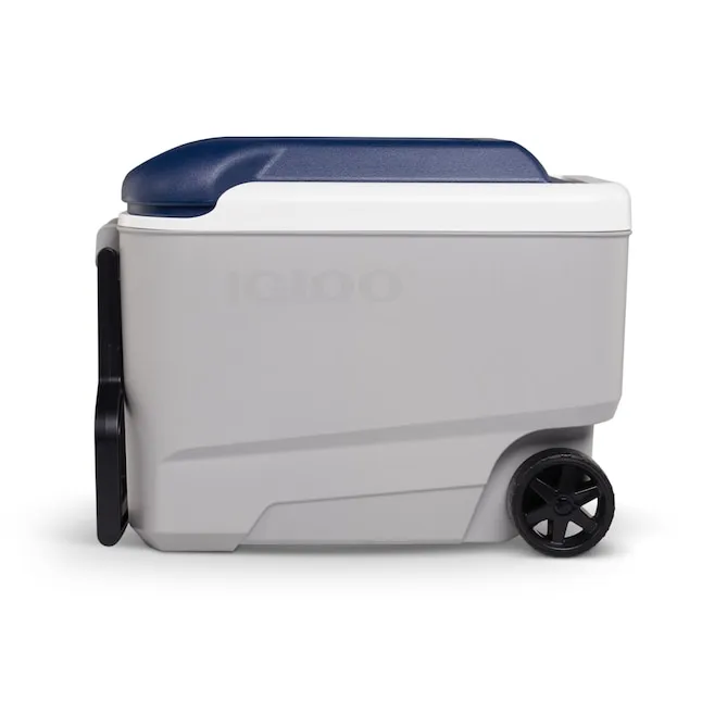 Igloo Maxcold Ash Gray/Aegean Sea 40-Quart Wheeled Insulated Chest Cooler | 00034814