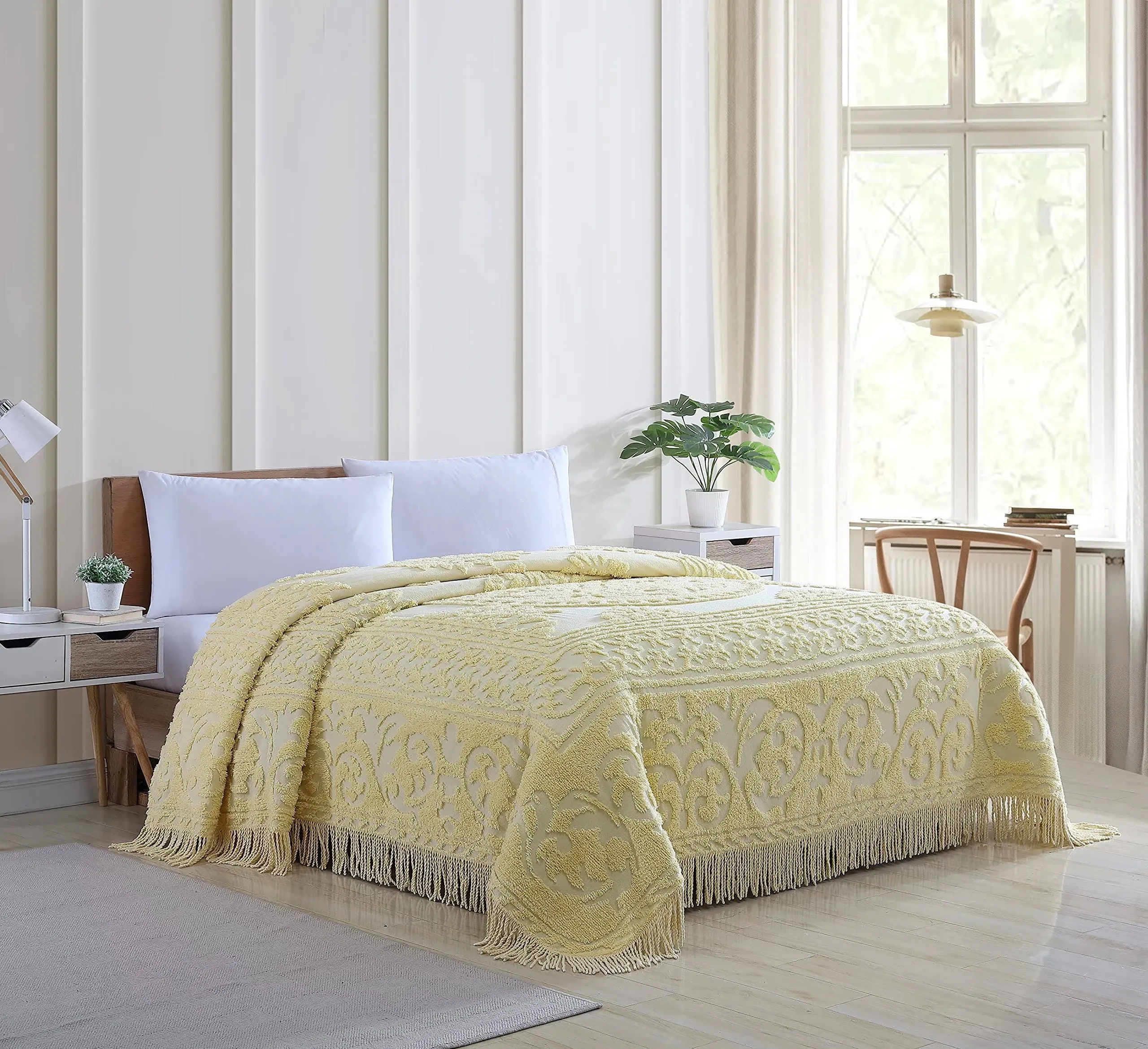 Beatrice Home Fashions Medallion Chenille Bedspread, King, Ivory