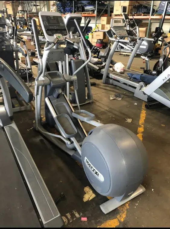 Precor EFX 576i Elliptical Fitness Crosstrainer