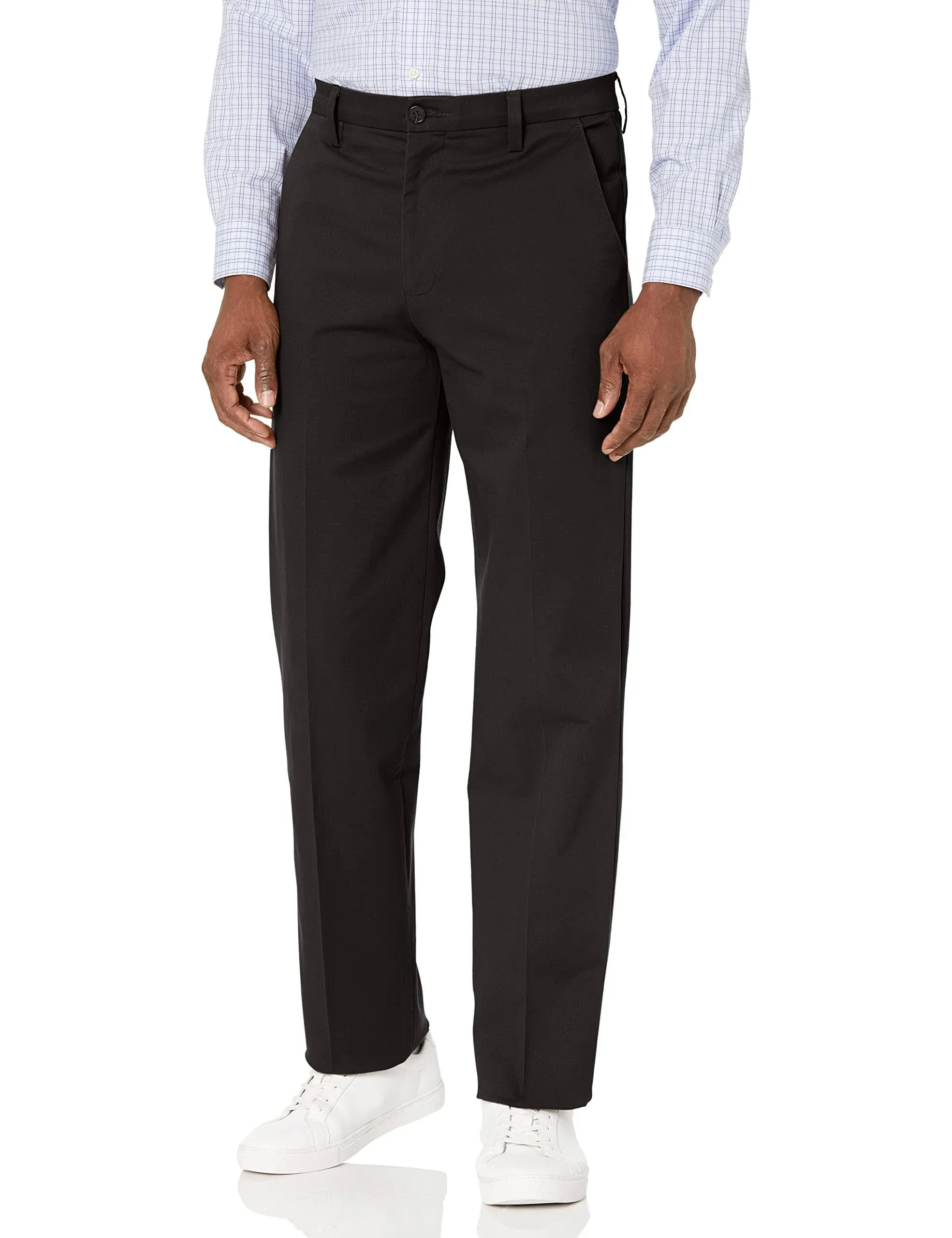 Dockers Classic Fit Workday Khaki Smart 360 Flex Pants (Black) Men's Clothing