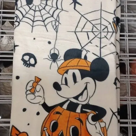 Disney Mickey &Minnie Mouse Halloween Throw 50 X 70 In NWT HTF RARE - New Home ...