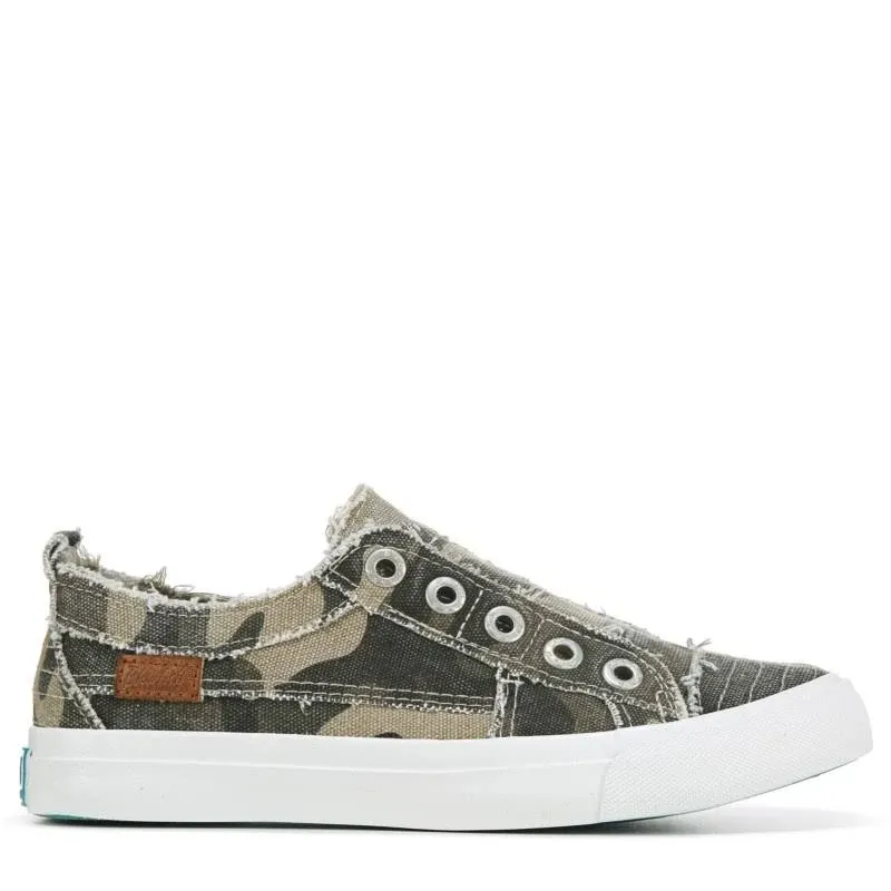 Blowfish Malibu Women's Play Slip On Sneakers (Natural Camo) - Size 8.0 M