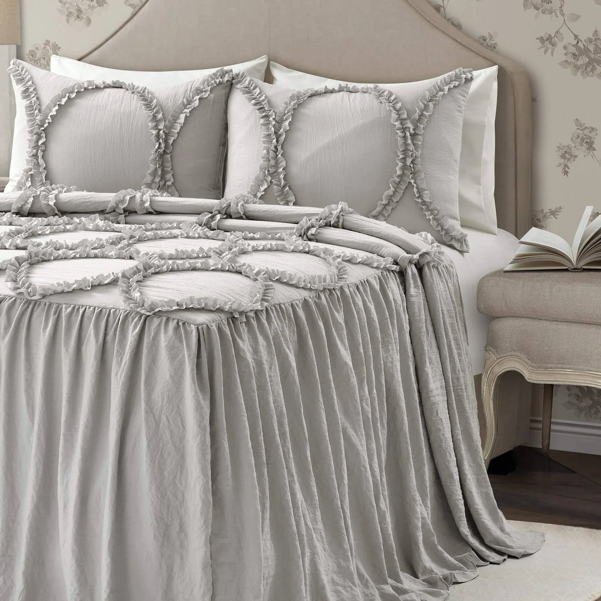 Lush Decor Riviera Bedspread Set