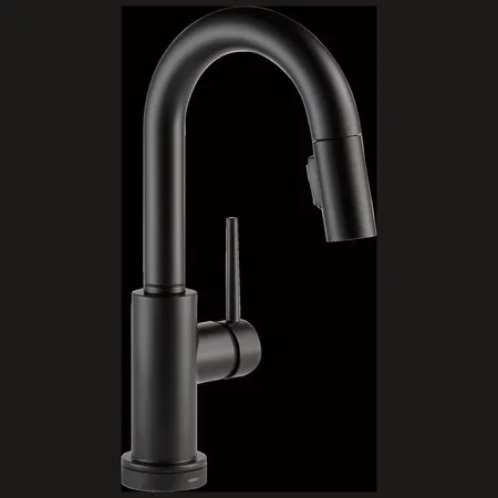 Delta Trinsic Single Handle Pull-Down Kitchen Faucet with Touch2O Matte Black