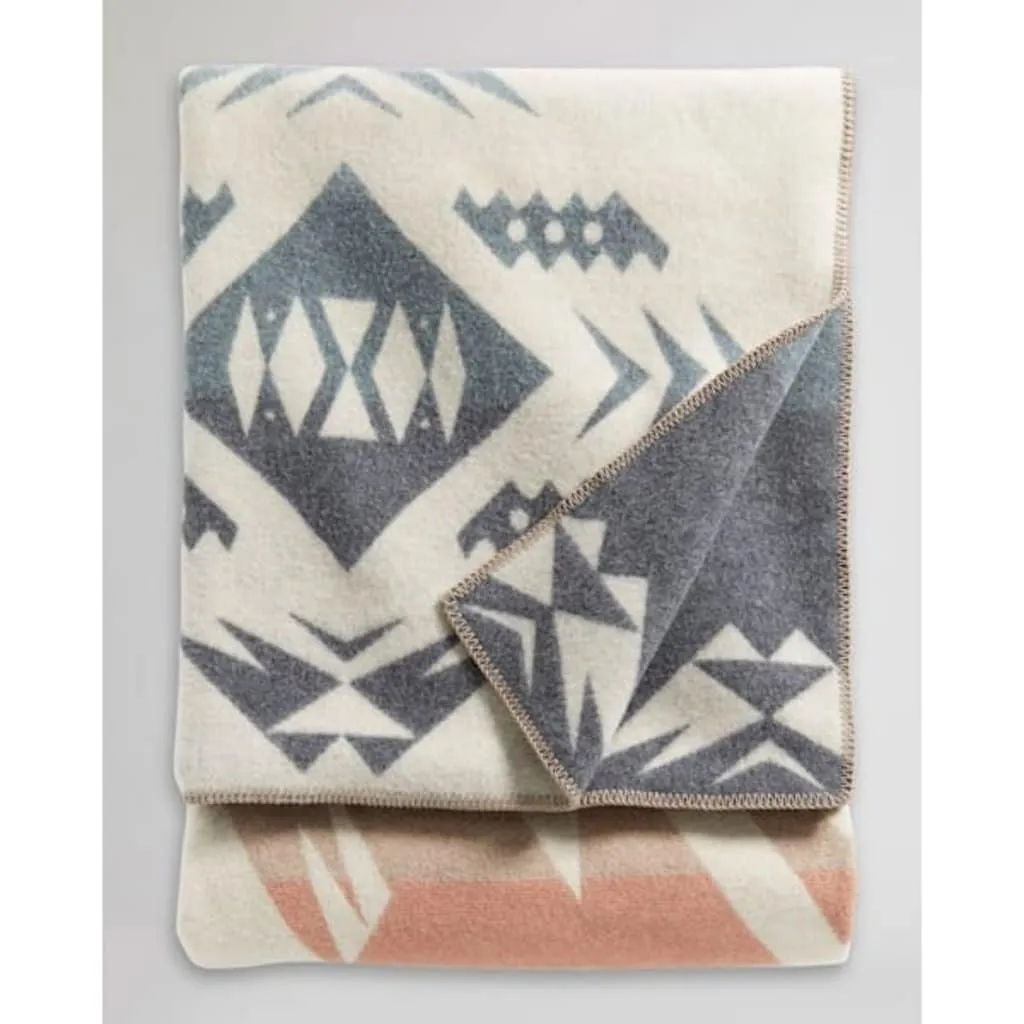 Pendleton Agate Beach Throw