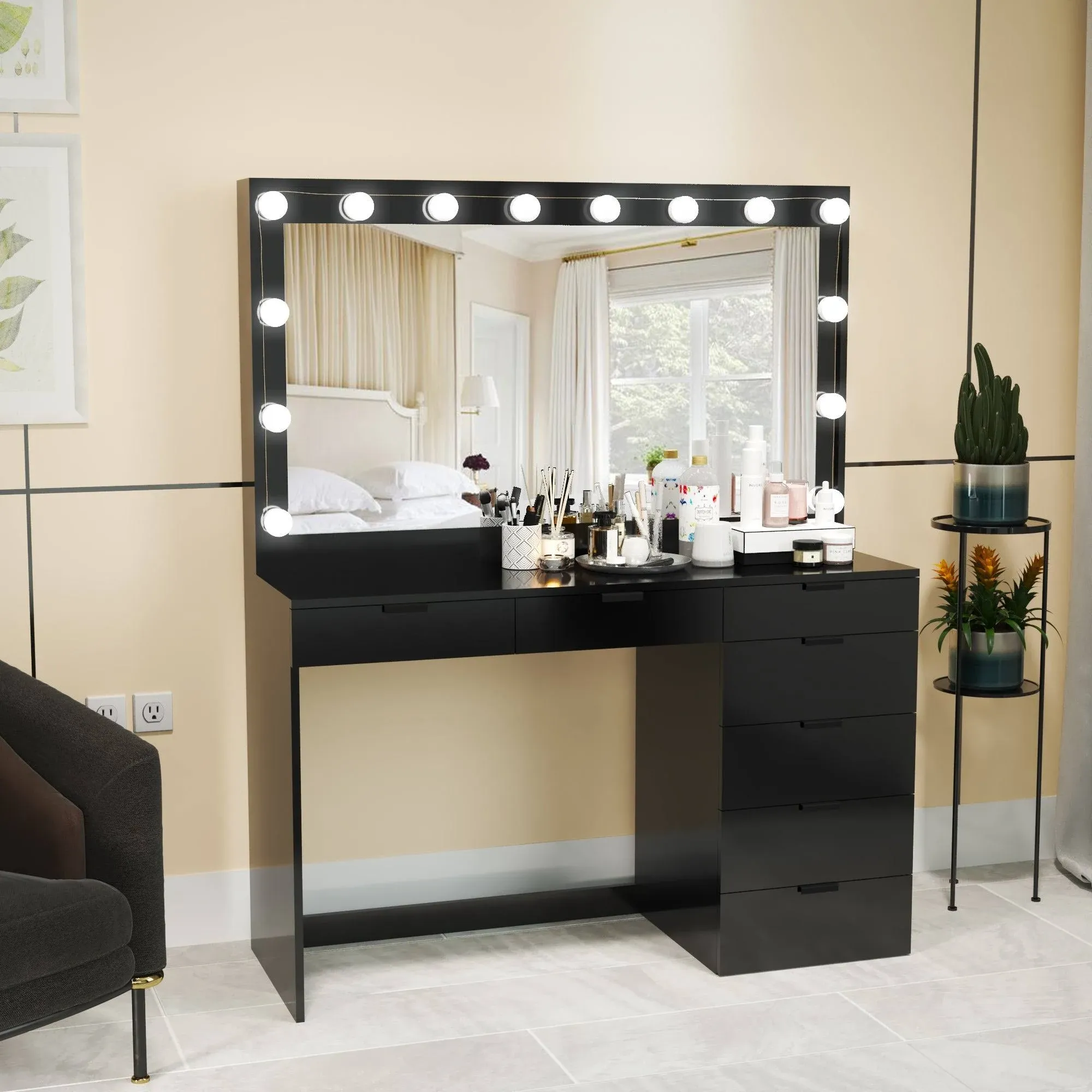 Modern Makeup Desk with Vanity Mirror and Drawers