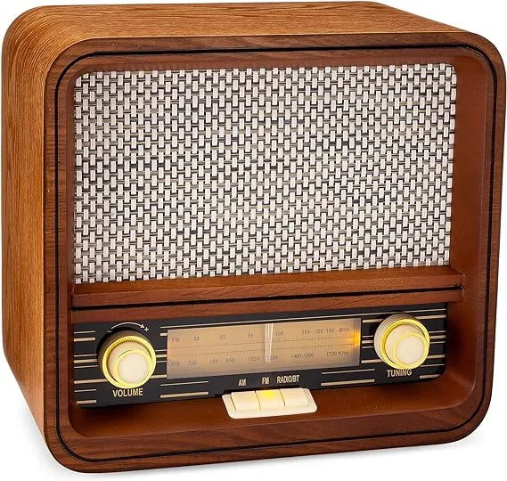 Clearclick Classic Vintage Retro Style AM/FM Radio