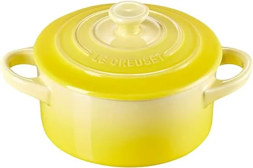 Le Creuset Stoneware Mini Round Cocotte, 8 oz  White Stoneware NEW