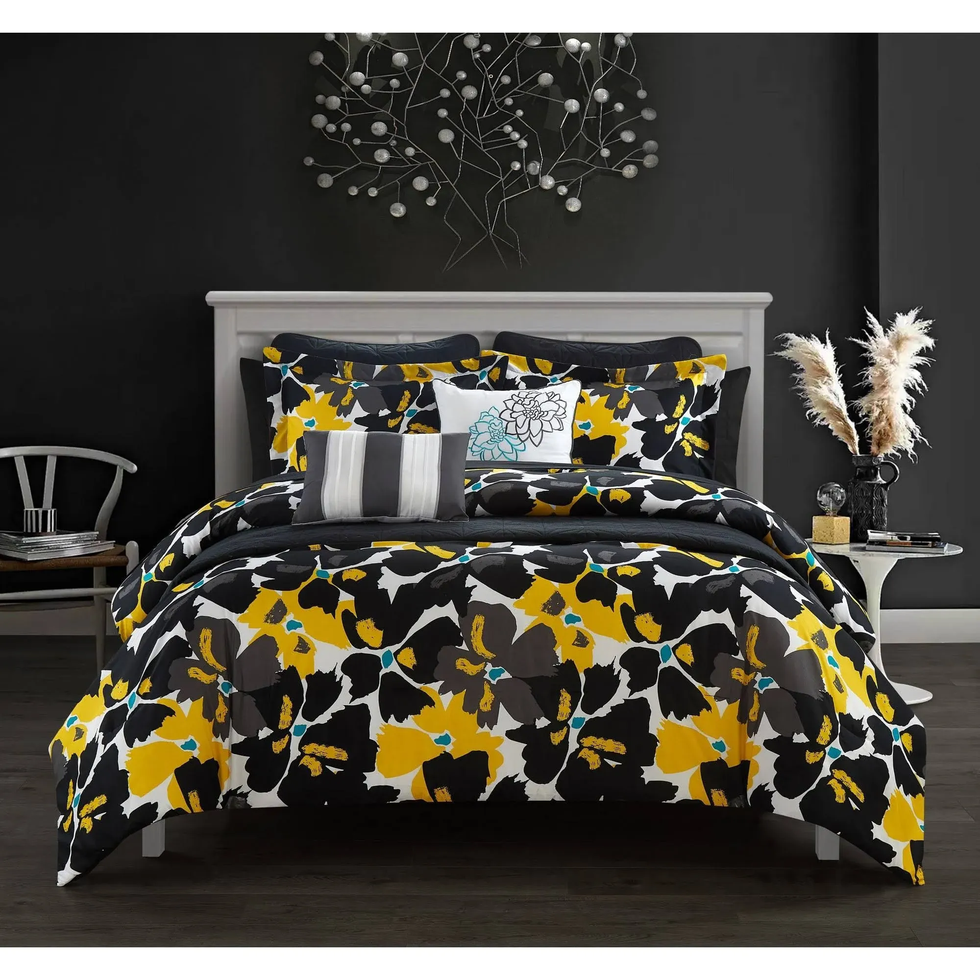 Chic Home Malea 12 Piece Floral Comforter and Quilt Set Black Queen