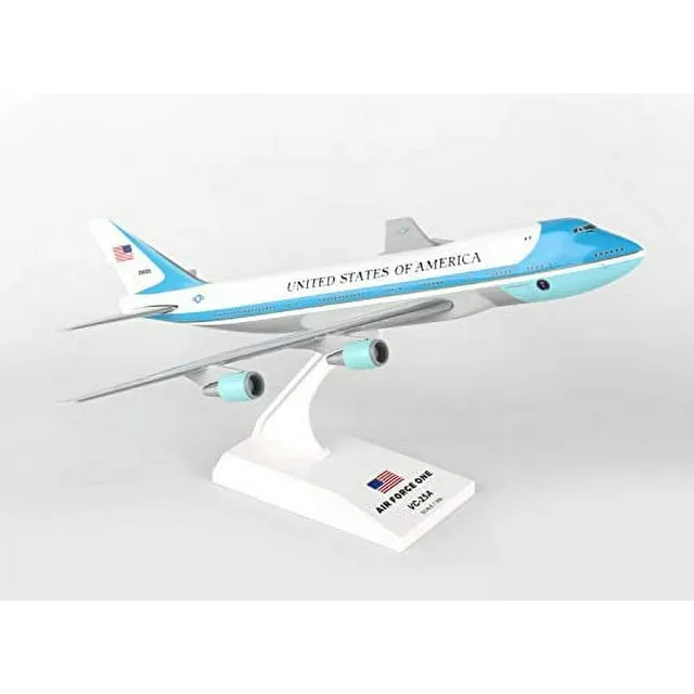 SkyMarks Plastic SKR041 Air Force One Boeing 747-200 VC25 1:250 Scale Desktop