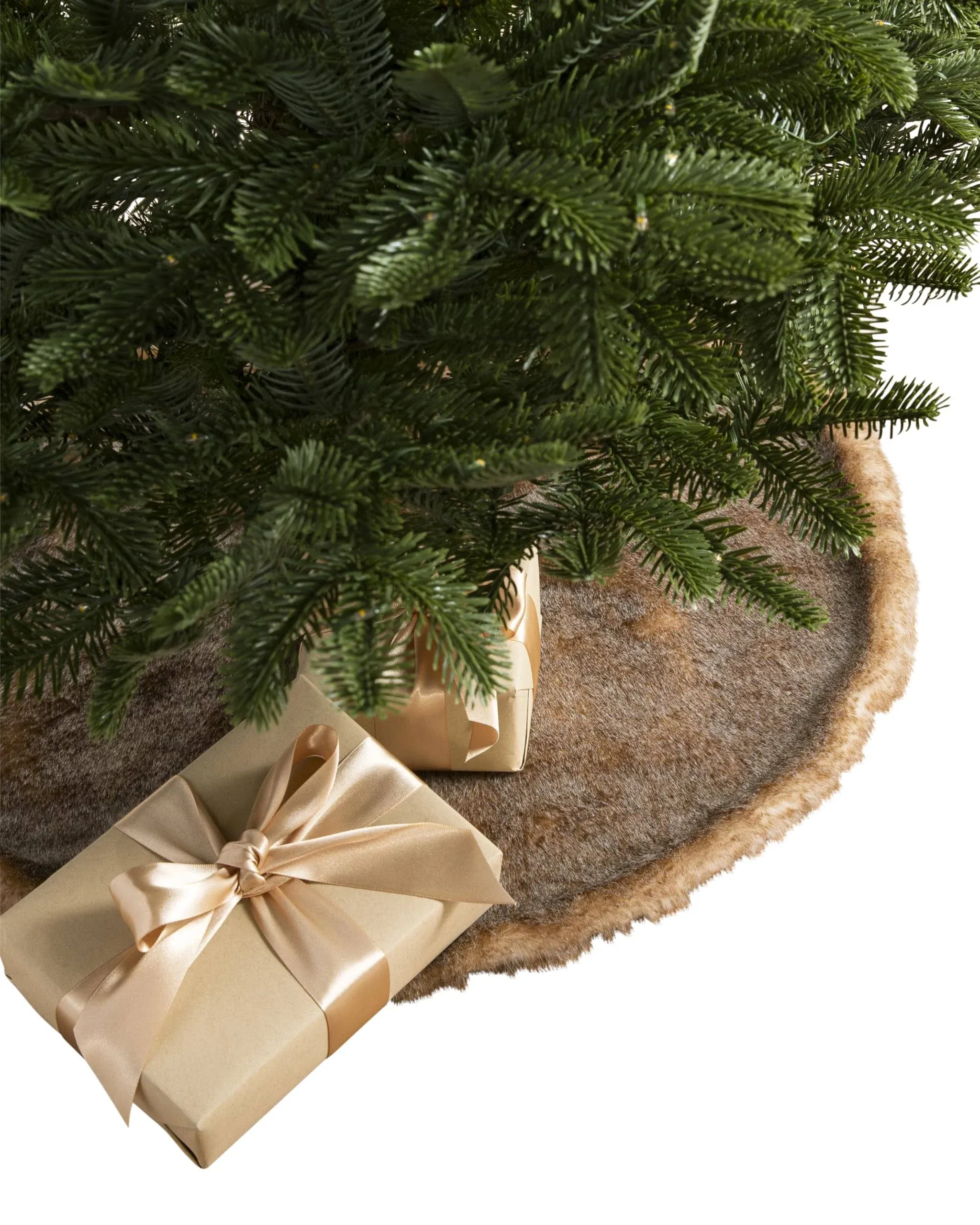 Balsam Hill Lodge Faux Fur Tree Skirt